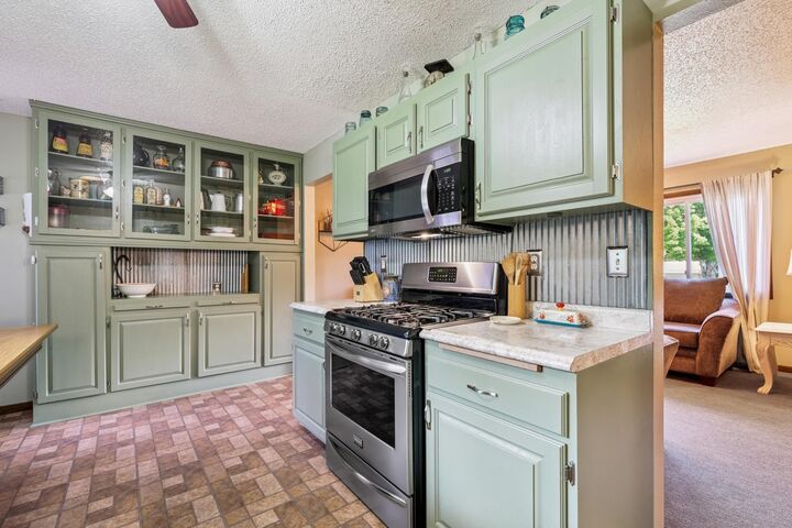 Property Photo: 315 14th Street MN 55328