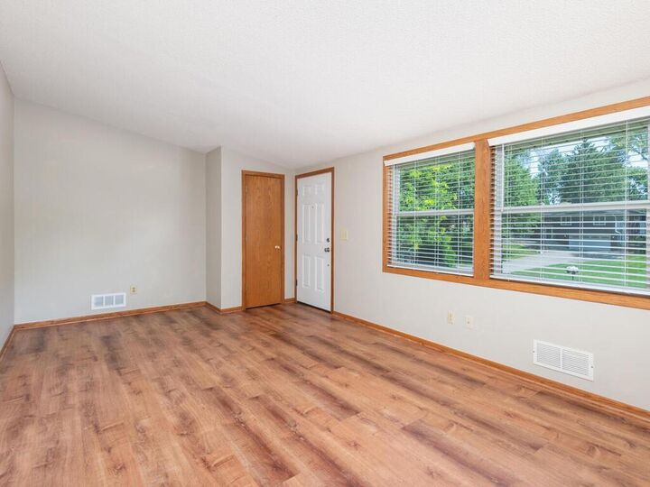 Property Photo: 5826 Salisbury Avenue MN 55345