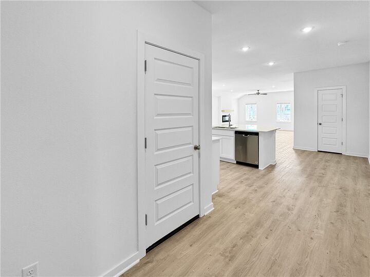 Property Photo: 422 Maya Street AR 72753