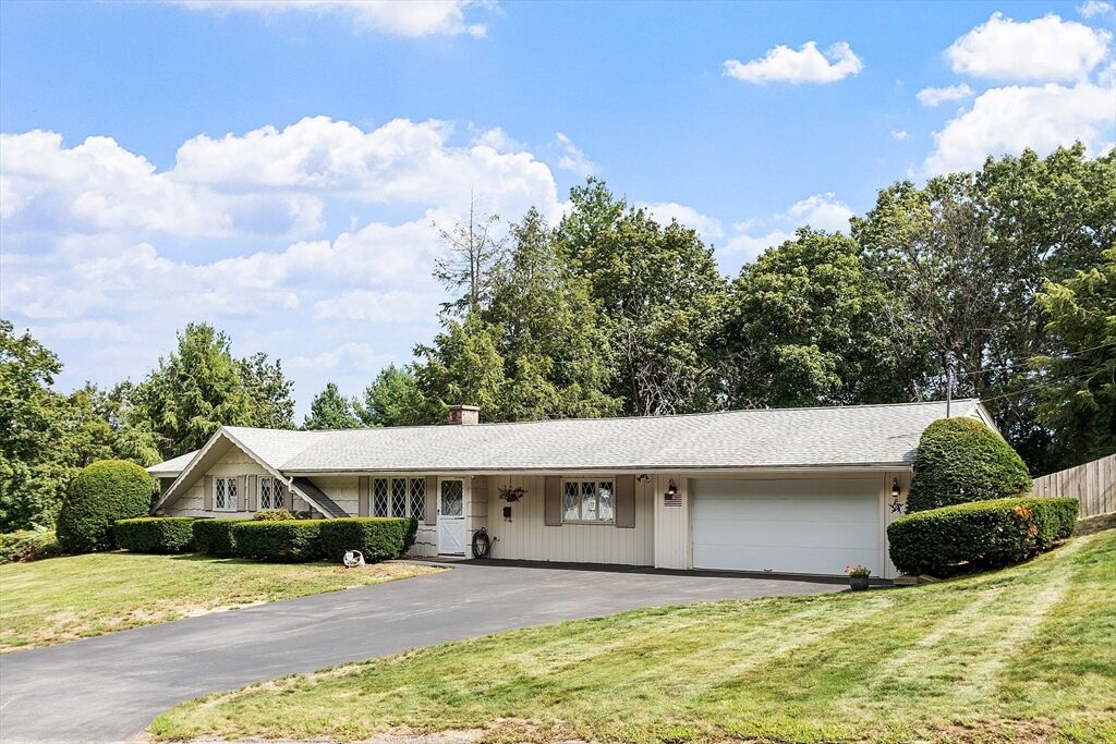 Property Photo:  11 Parlee Rd  MA 01824 