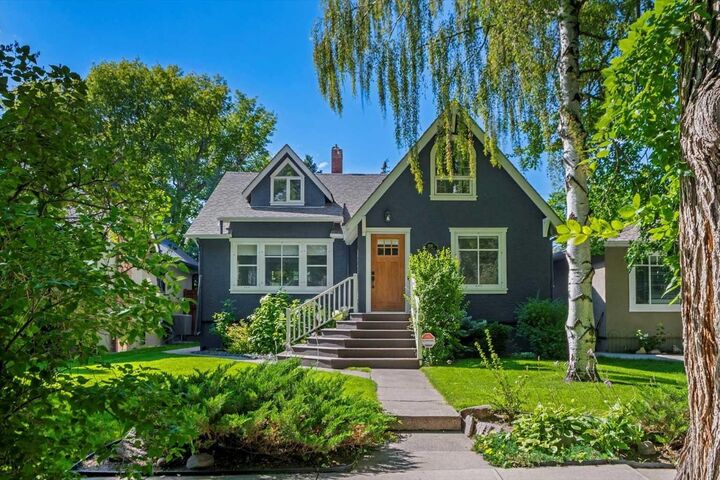 3231 Alfege Street SW  Calgary AB T2T 3S4 photo