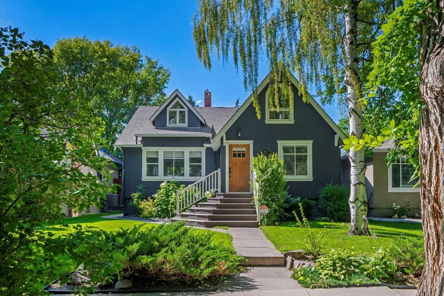 Property Photo:  3231 Alfege Street SW  AB T2T 3S4 