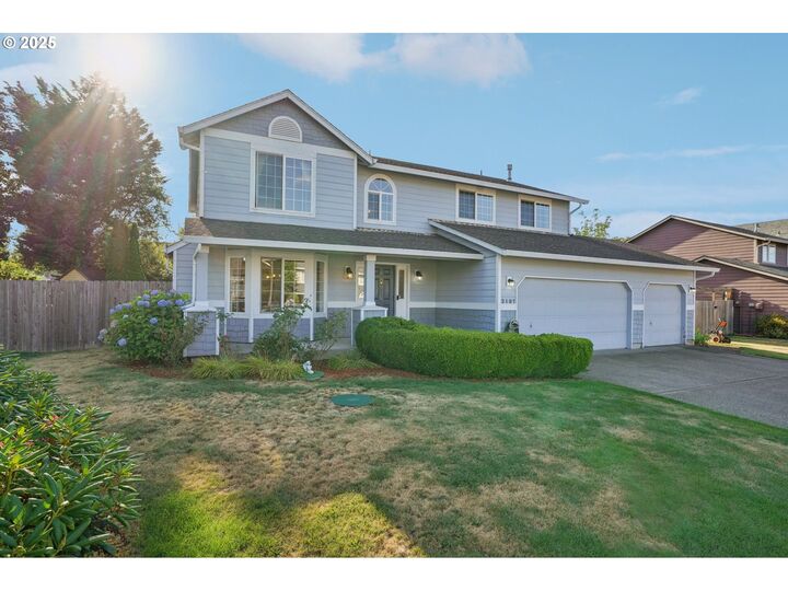 Property Photo:  2107 NW Douglas St  WA 98607 