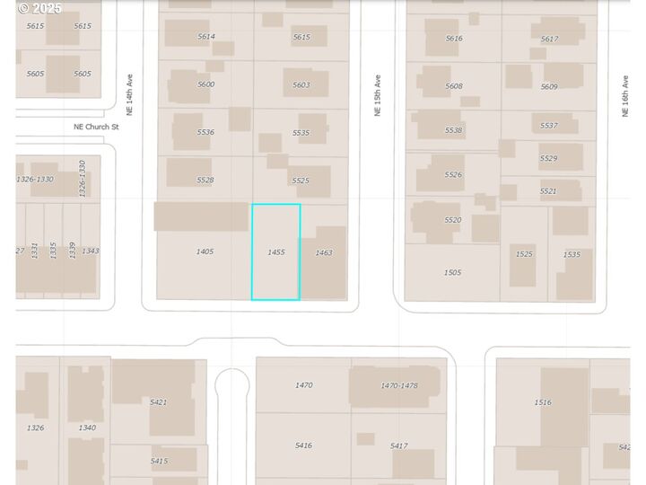 Property Photo:  1455 NE Killingsworth St  OR 97211 