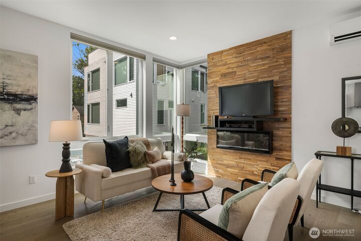 Property Photo: 2706 S Washington Street A WA 98144