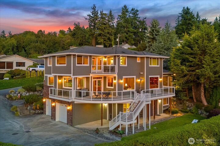 Property Photo: 603 Washington Avenue WA 98275