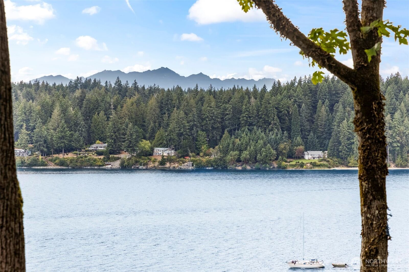 Property Photo: 742 E Promontory Road WA 98584