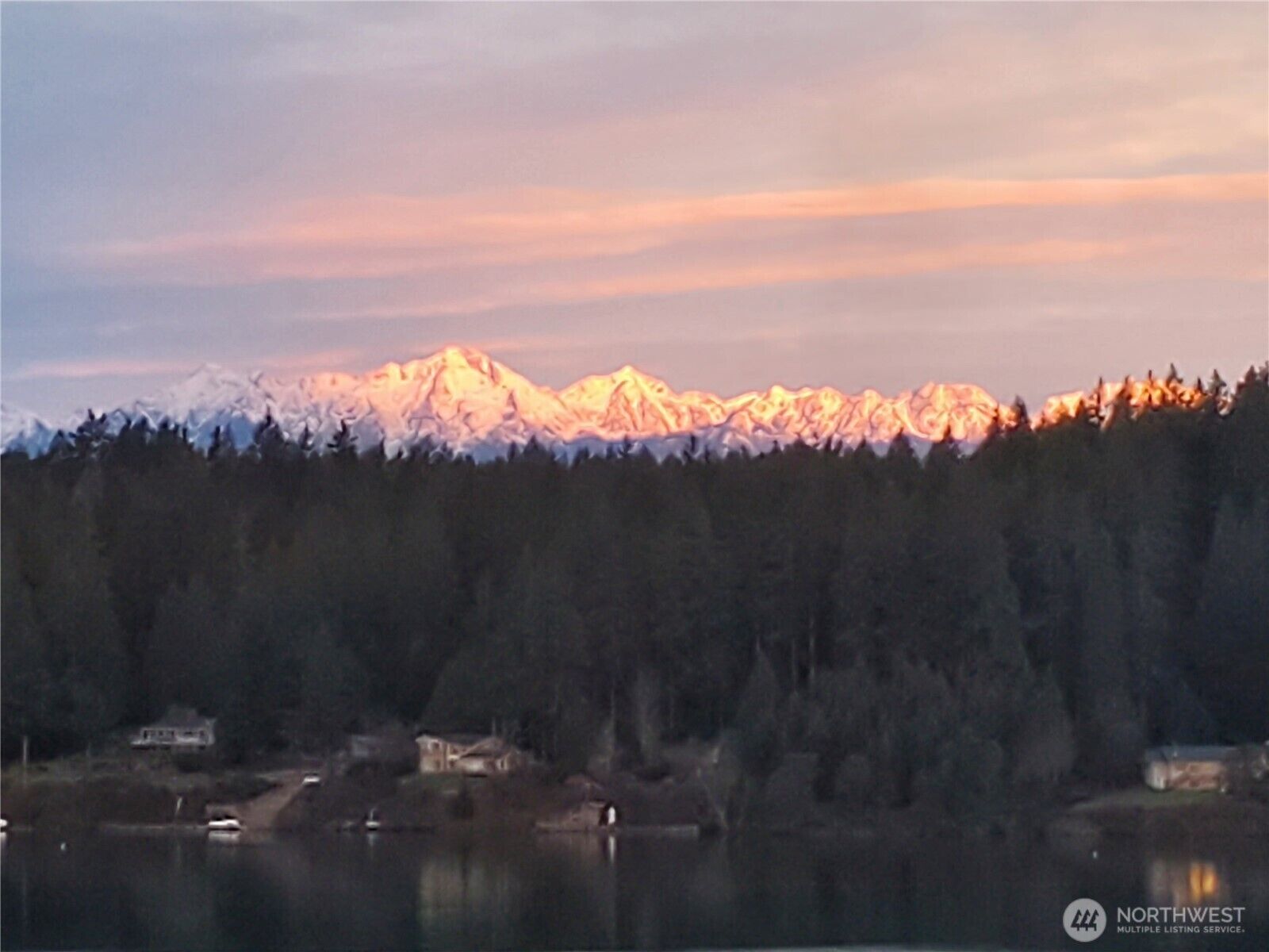 Property Photo: 742 E Promontory Road WA 98584