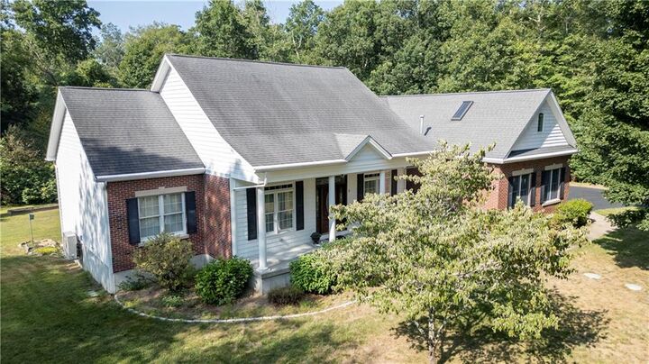 11 Melinda Way  Hopkinton RI 02832 photo
