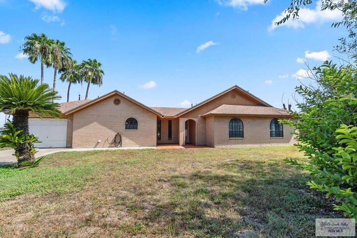 901 Chaparral  La Feria TX 78559 photo