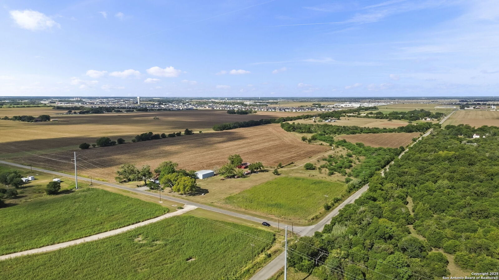 Property Photo:  4410 Ploetz  TX 78155 
