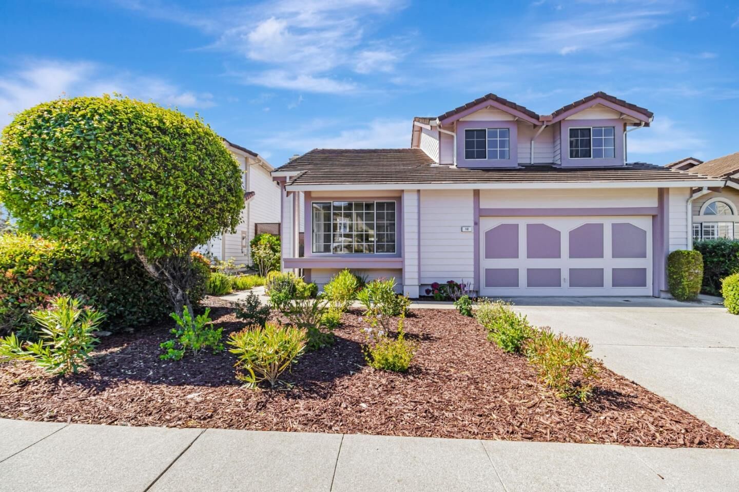 Property Photo: 12 Treeside Court CA 94080