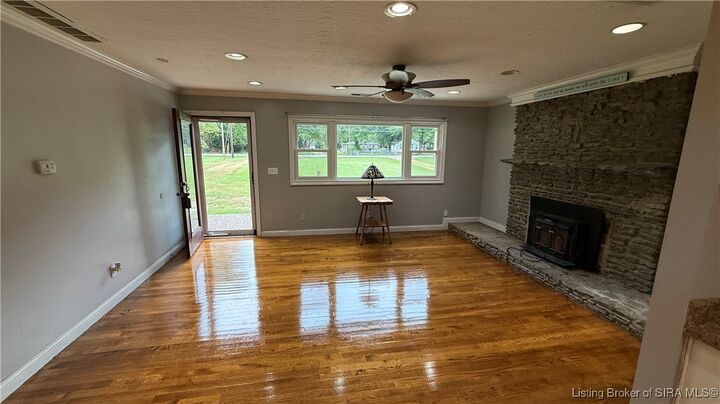 Property Photo: 2623 Coopers Lane IN 47172