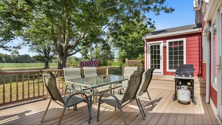 Property Photo:  321 Old Tavern Road  CT 06477 
