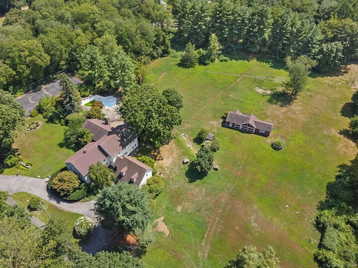 21 Fuller Road  Trumbull CT 06611 photo