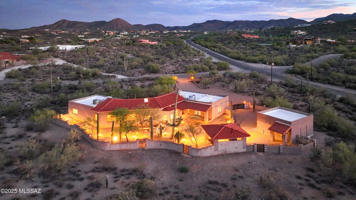 Property Photo:  4460 W Crestview Road  AZ 85745 
