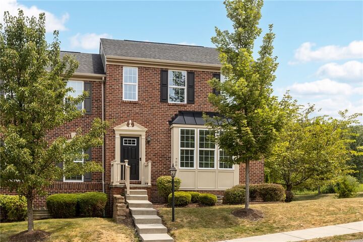 Property Photo: 700 Carver Dr PA 15090