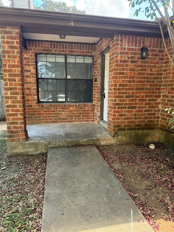 Property Photo: 214 Tamara Drive A &Amp B TX 78628