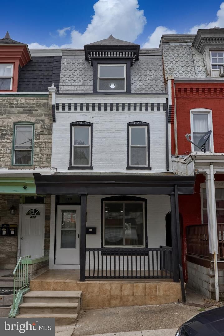 Property Photo: 814 Pear Street PA 19601