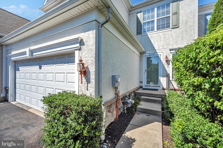 Property Photo:  2113 Redbud Lane  PA 18925 