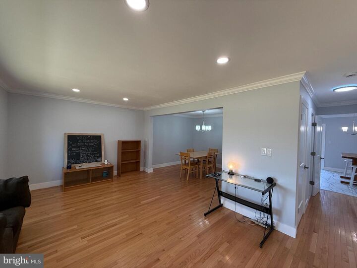 Property Photo: 113 Danbury Court NJ 08520