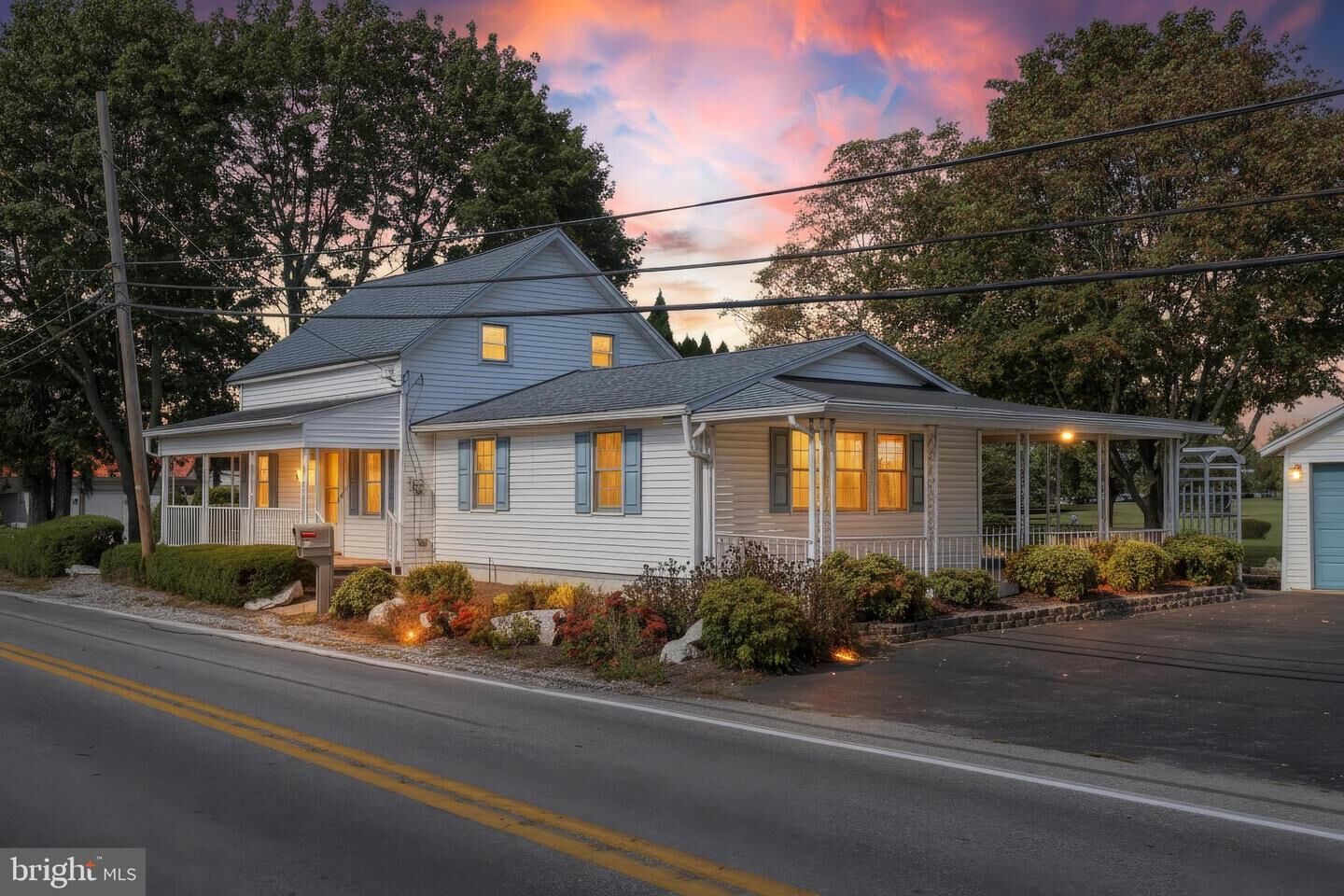 Property Photo:  868 Greenbriar Road  PA 17404 