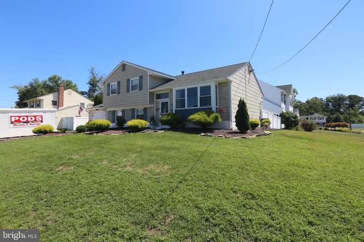 Property Photo: 173 Tilford Road NJ 08083