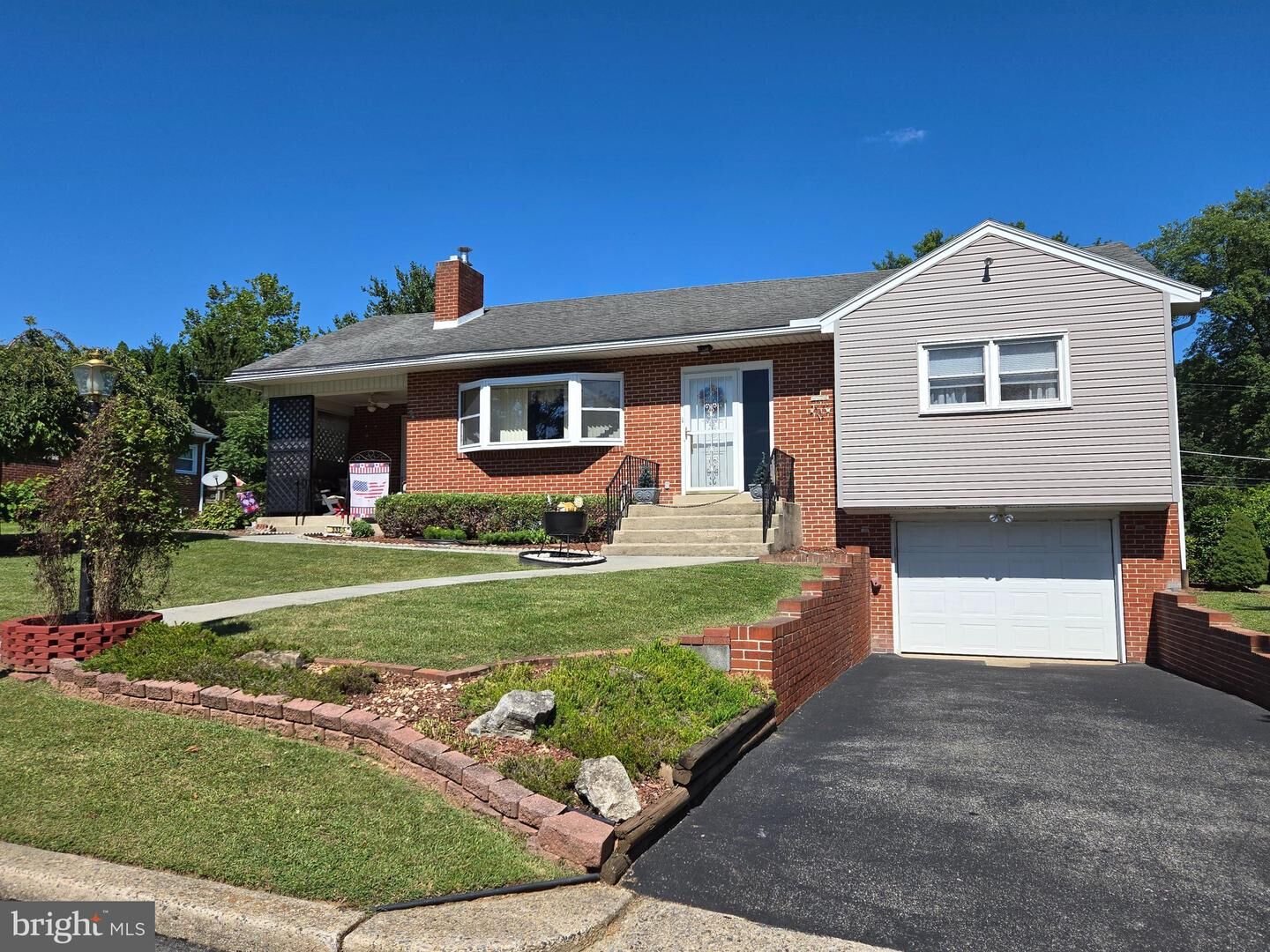 Property Photo:  3325 Willow Grove Avenue  PA 19605 