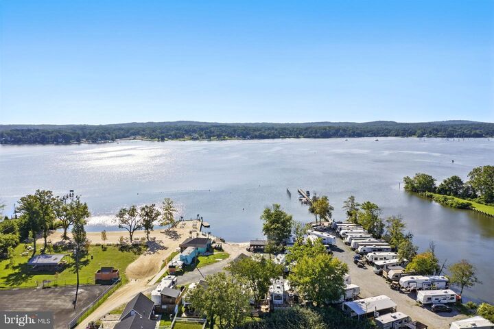 Property Photo: 22 Edgewater Avenue MD 21901