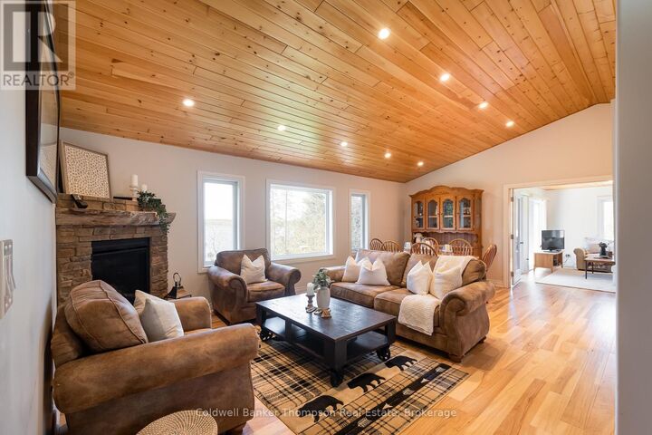 Photo de la propriété:  35 Audrey Smith Road  ON P0A 1C0 