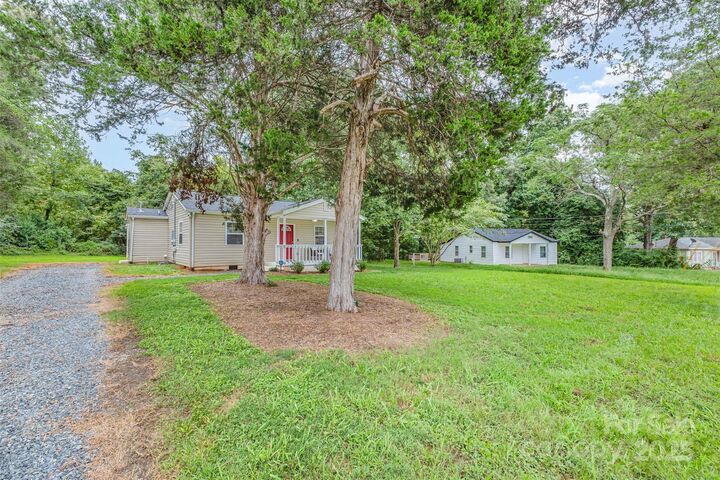 Property Photo: 112 Georgia Belle Avenue NC 28012