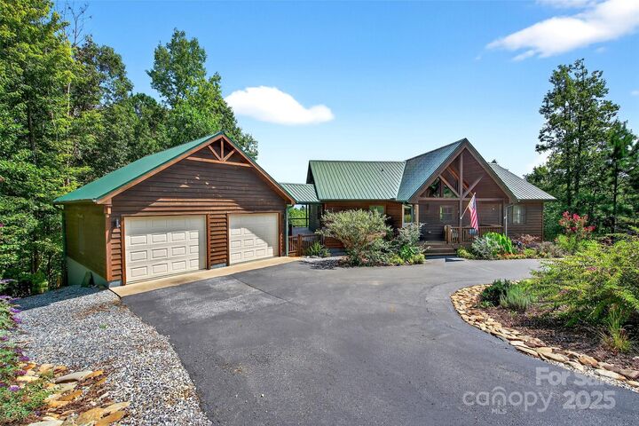 26 Lakeview Trail  Nebo NC 28761 photo