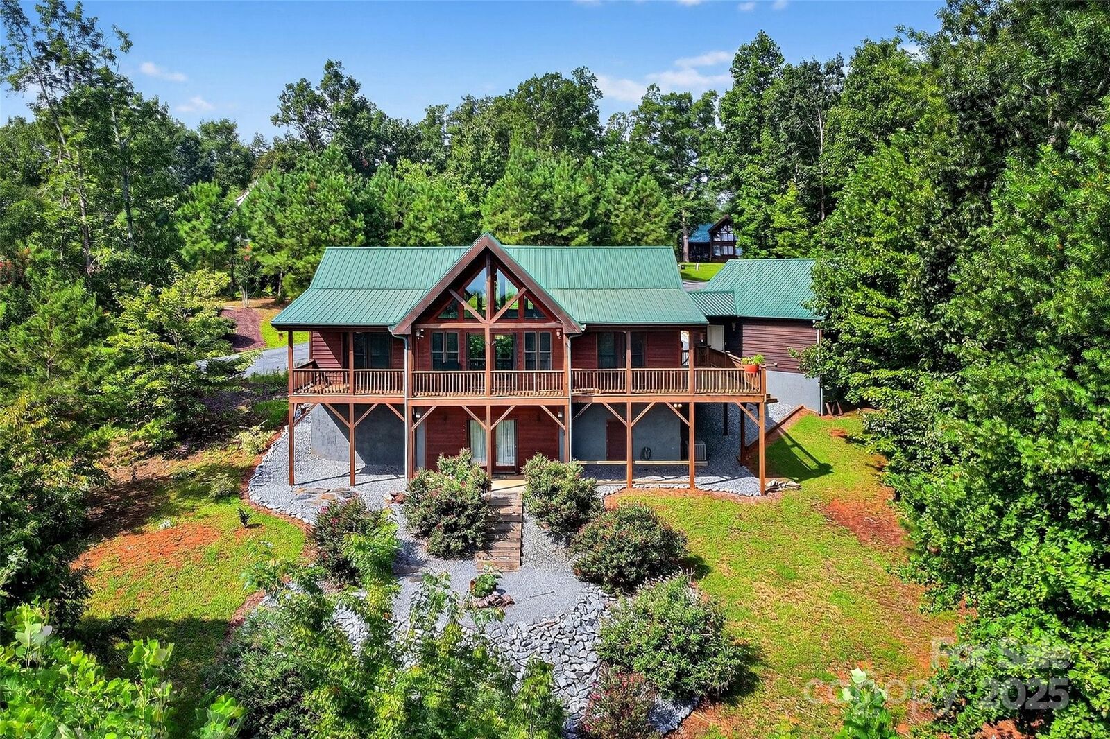 Property Photo: 26 Lakeview Trail NC 28761