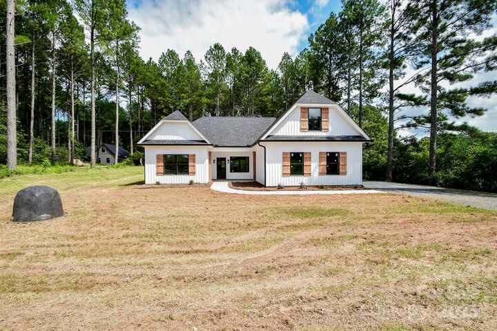 Property Photo: 5402 Army Road NC 28103