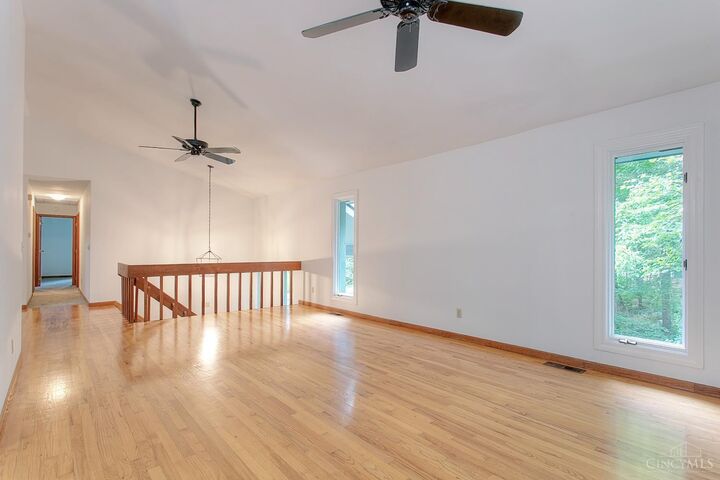 Property Photo: 988 Woodcreek Drive OH 45150