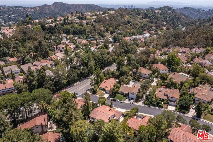 Property Photo: 10411 Windtree Dr CA 90077