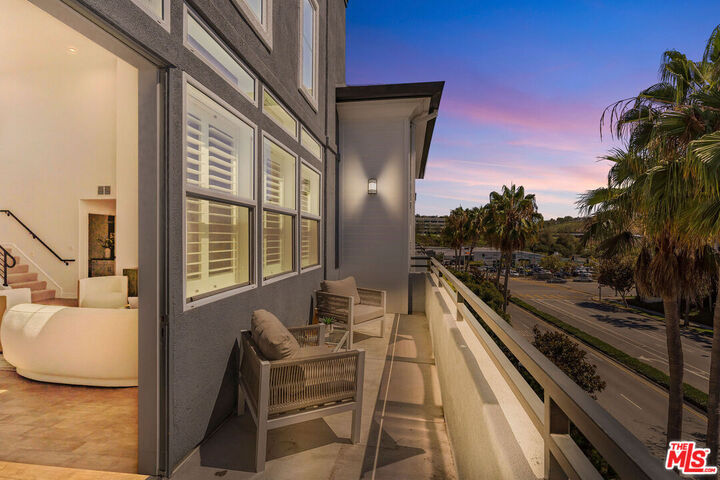 Property Photo: 7100 Playa Vista Dr CA 90094