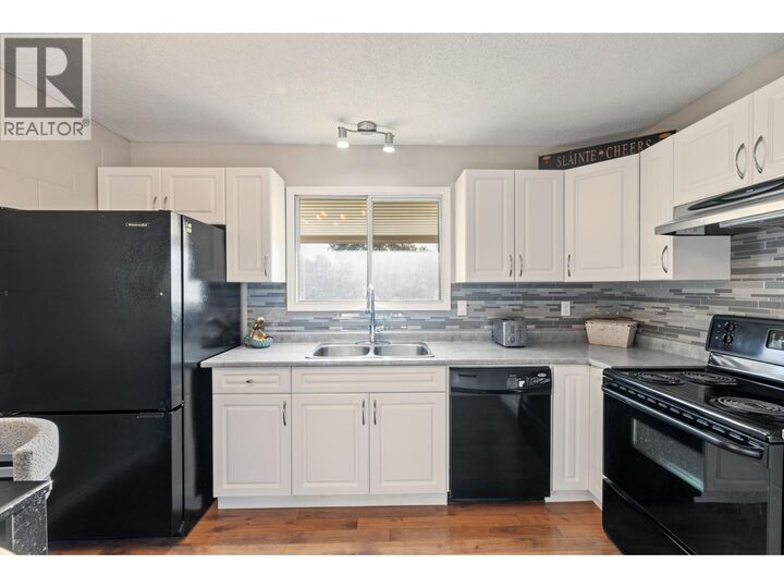 Property Photo: 1040 Glenmore Drive BC V1Y 4P2