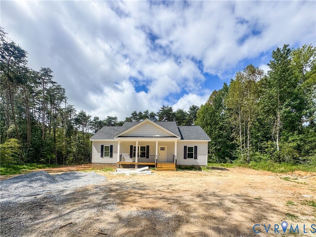 Property Photo:  441 Davenport Road  VA 23040 