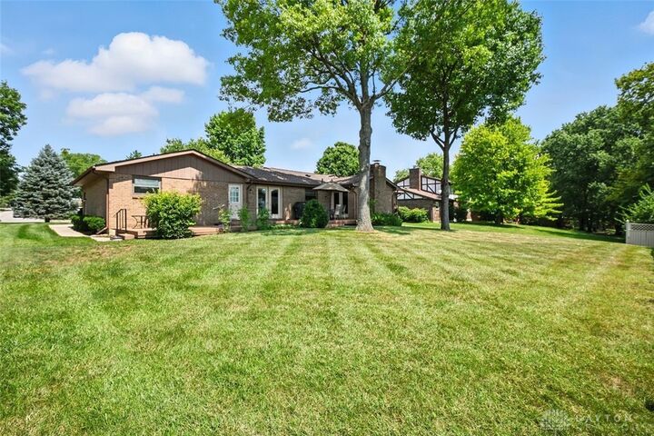 Property Photo: 1523 Hunter Road OH 45014