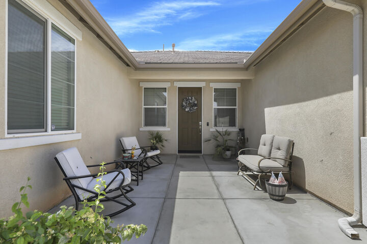 Property Photo:  43635 Aquila Street  CA 92203 