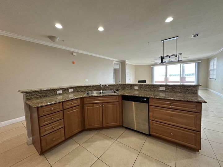 Property Photo: 240 SE Brooks Street B202 FL 32548
