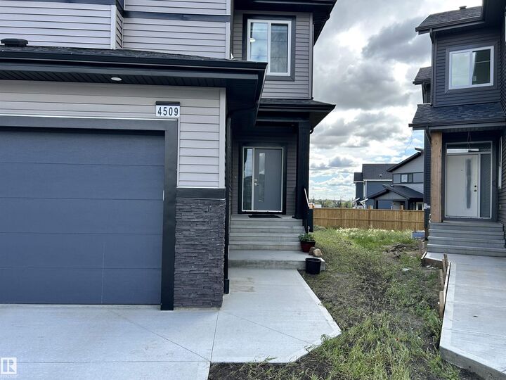 Property Photo:  4509 170A Avenue NW  AB T5Y 4C9 