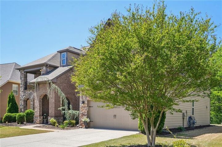 Property Photo:  6565 Bentley Ridge Drive  GA 30040 