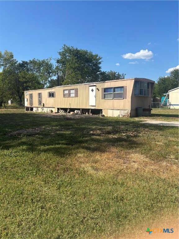 Property Photo: 334 Elm Drive TX 78123