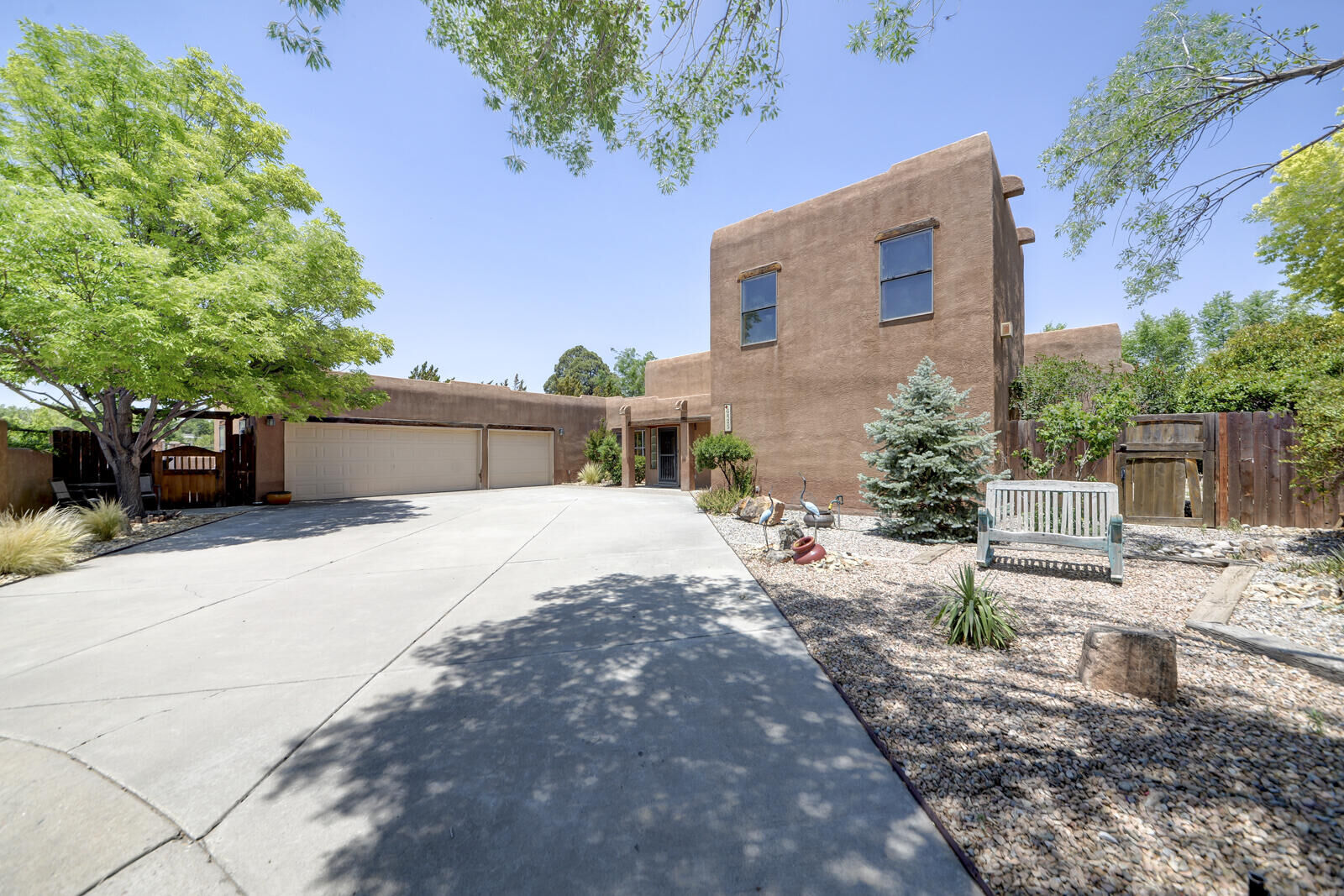 Property Photo:  6425 Guadalupe Place NW  NM 87107 