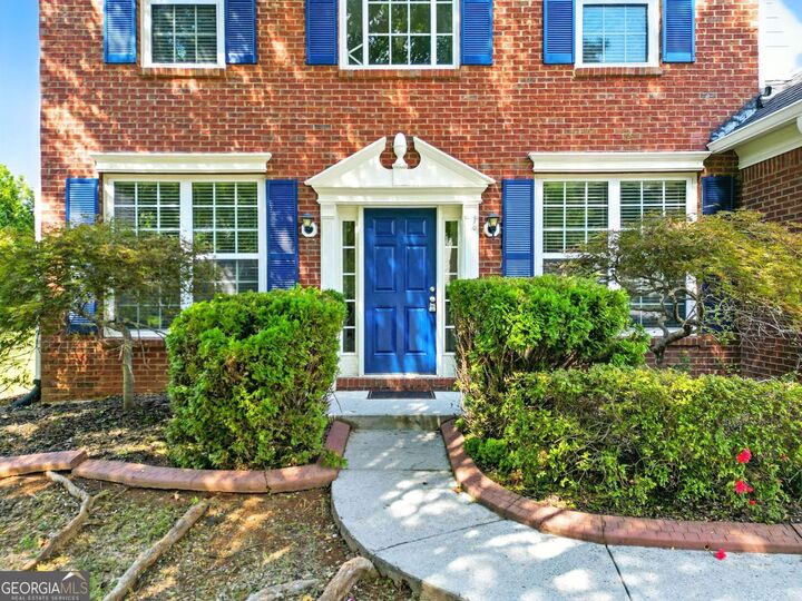 Property Photo: 806 Araya Court GA 30188