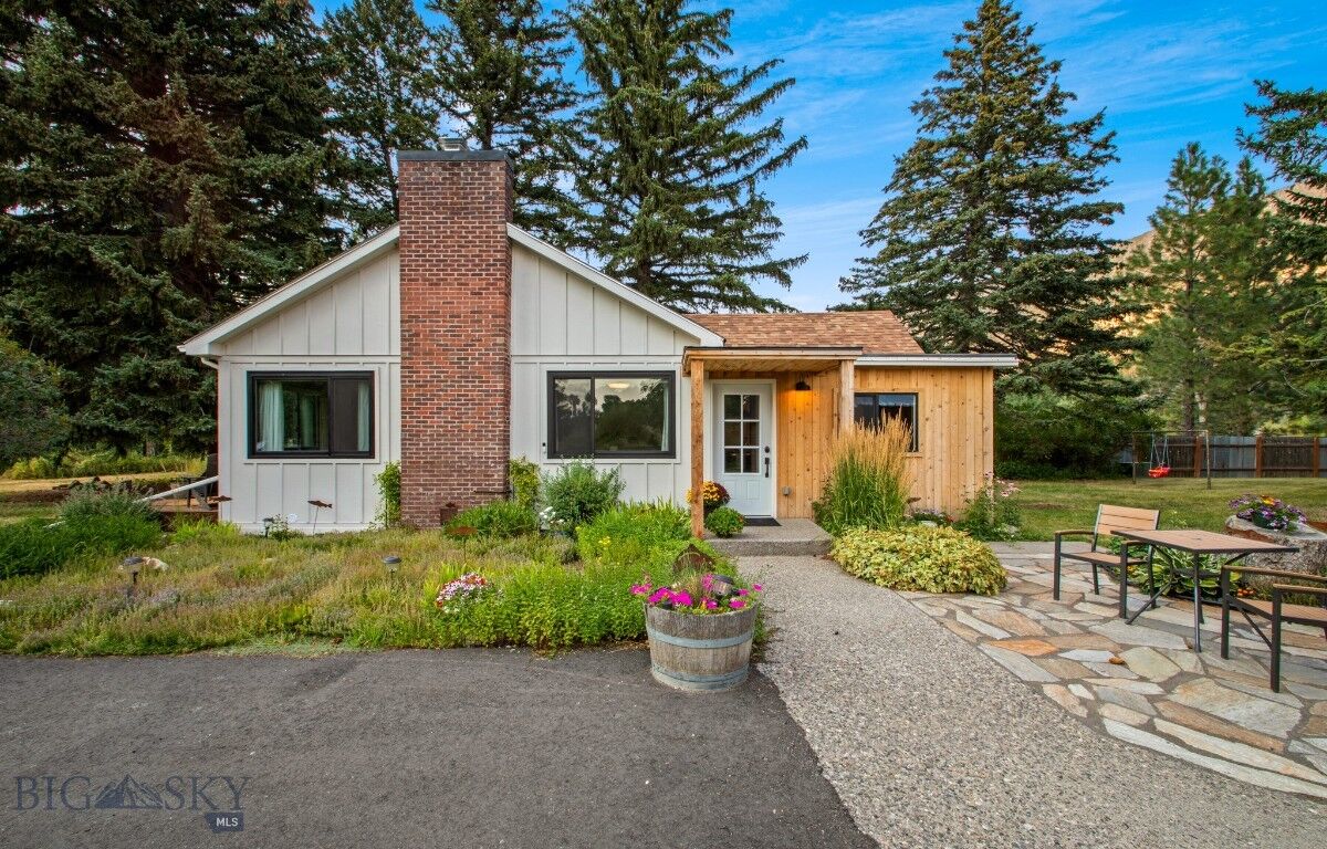 Property Photo:  4948 US Highway 89 S  MT 59047 