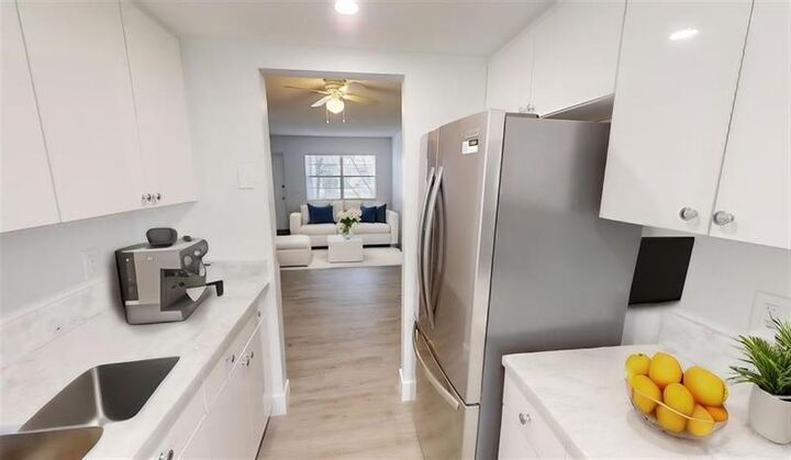 Property Photo: 6600 Royal Palm Blvd 110B FL 33063