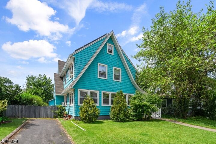 Property Photo:  17 University Ct  NJ 07079 